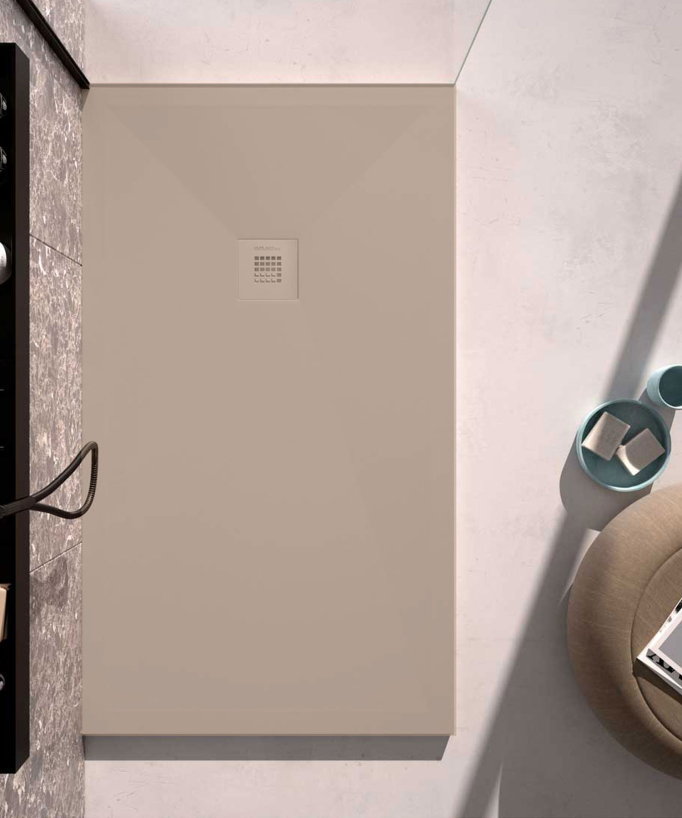 Duschwanne Sand, glatte Oberfläche Stone Plus, farblich passender Ablaufrost