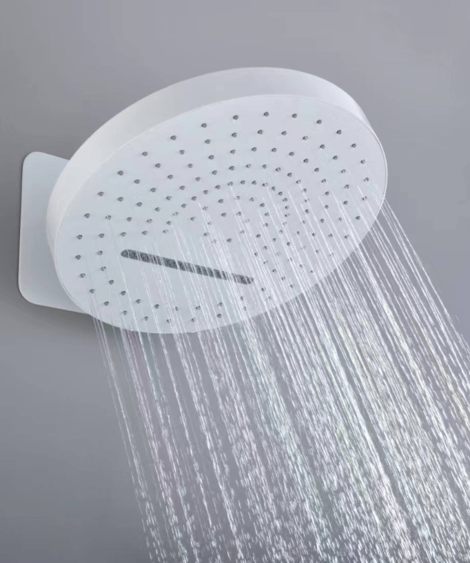 Unterputz-Duscharmatur-Set mit Regenduschkopf und Schwallauslauf - Weiß