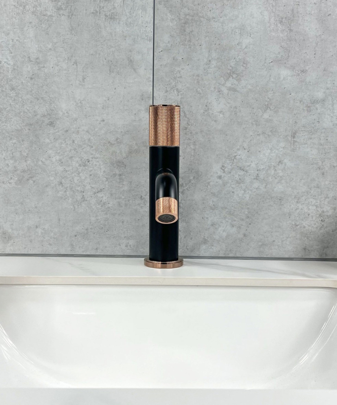 Design-Waschtischarmatur zur Aufstellung Schwarz & Roségold - Leros