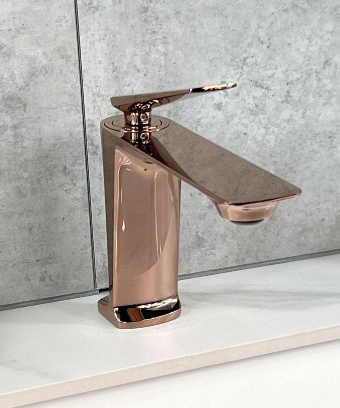 Waschtischarmatur modern – Tureis